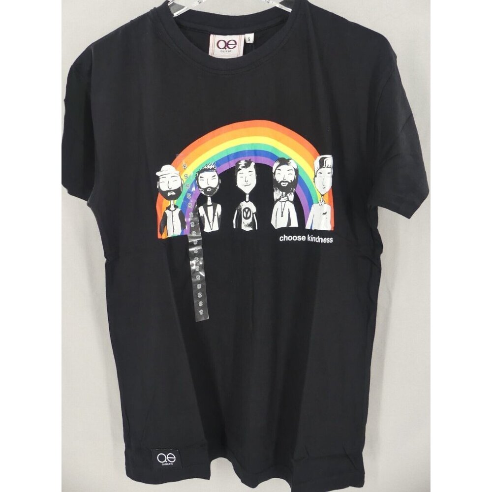 Queer Eye Small Shirt Rainbow Choose Kindness Tee Pride NEW